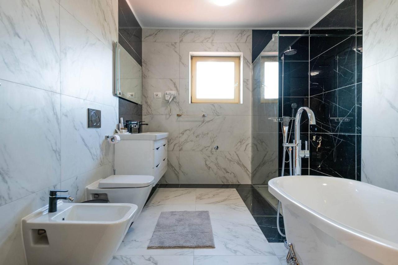 Villa Zorica Porec Bagian luar foto