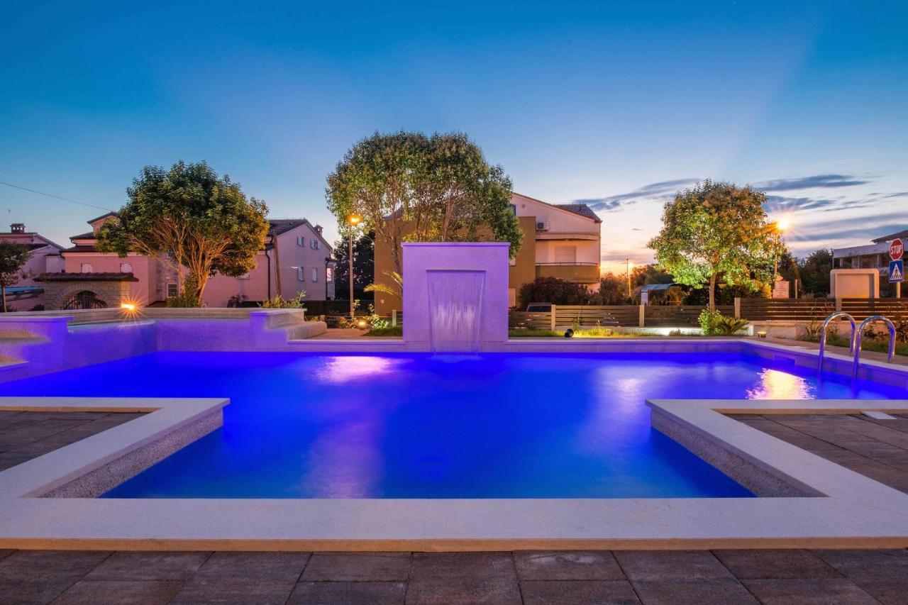 Villa Zorica Porec Bagian luar foto