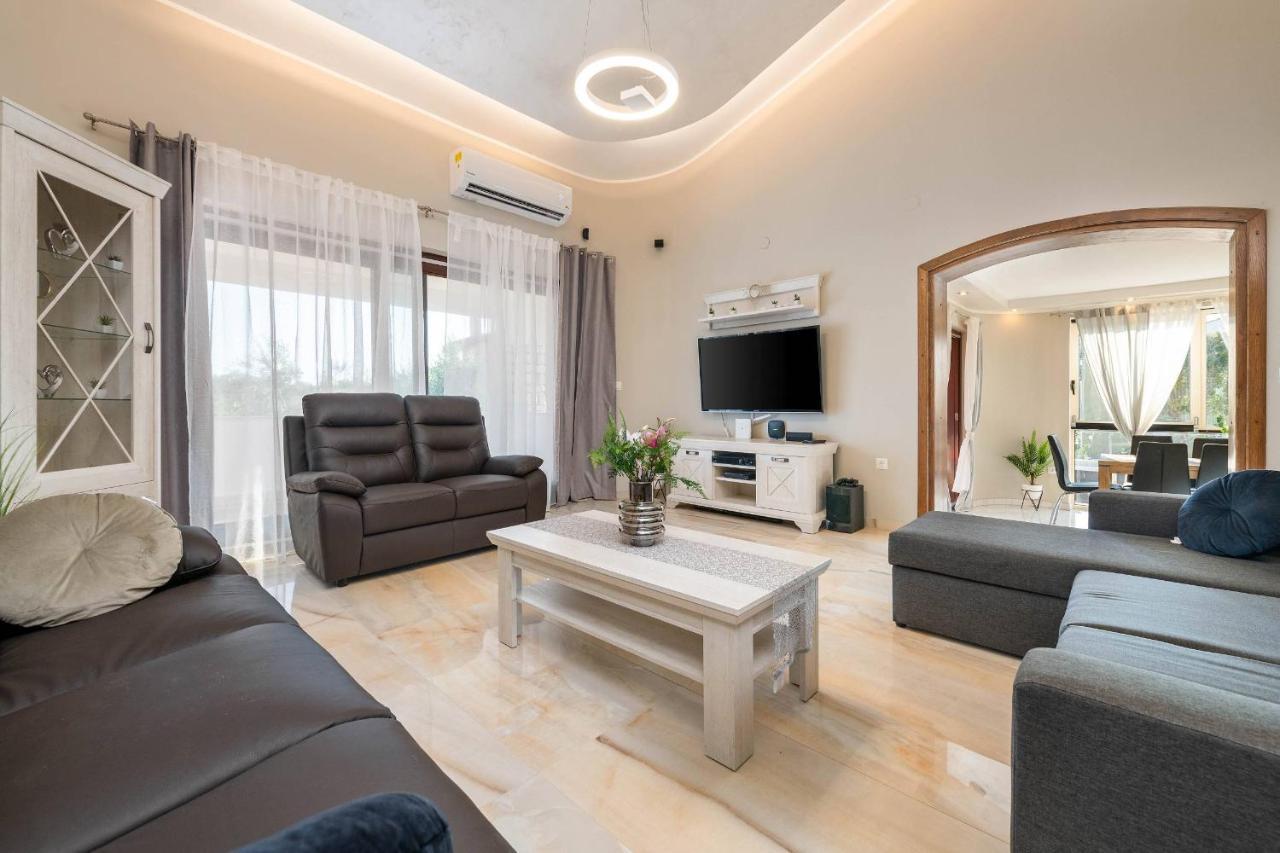 Villa Zorica Porec Bagian luar foto