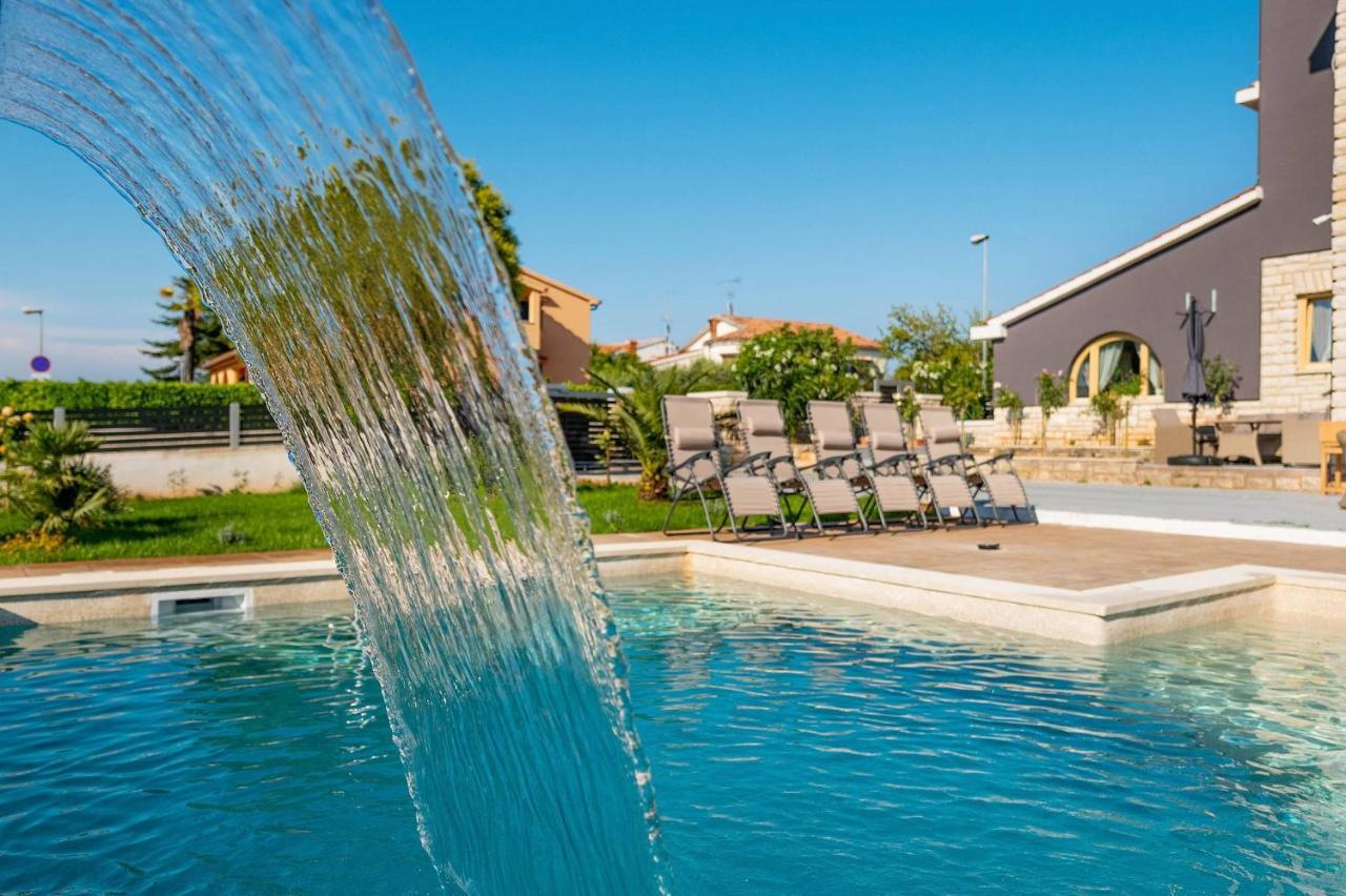 Villa Zorica Porec Bagian luar foto