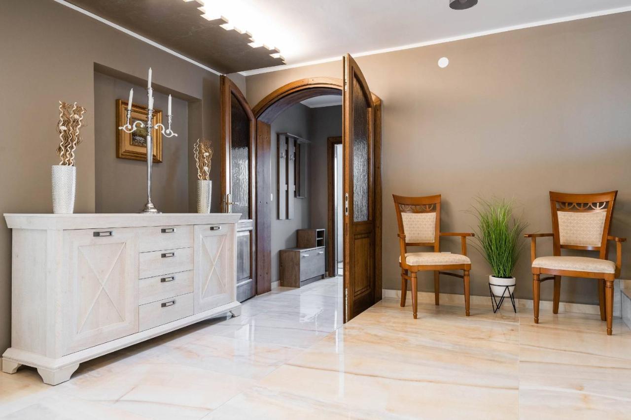 Villa Zorica Porec Bagian luar foto